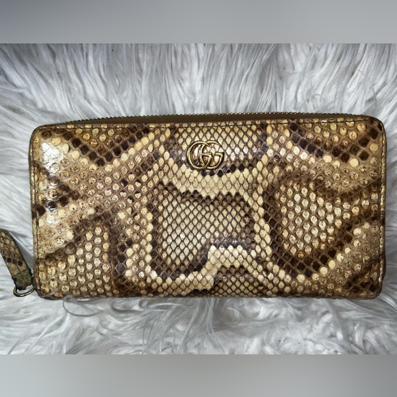 Gucci Python Long Zippy Wallet, authentic - Picture 1 of 11